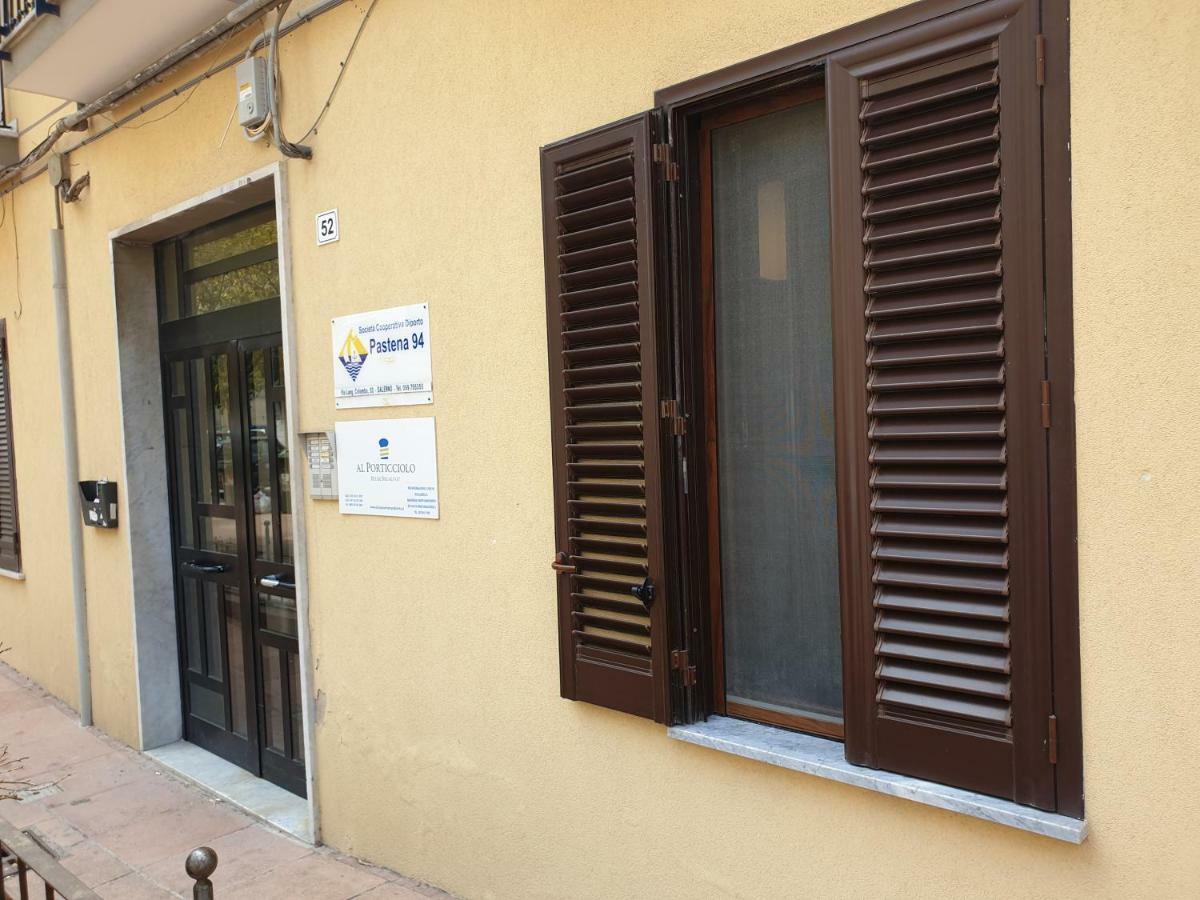 Al Porticciolo Bed & Breakfast Salerno Eksteriør bilde