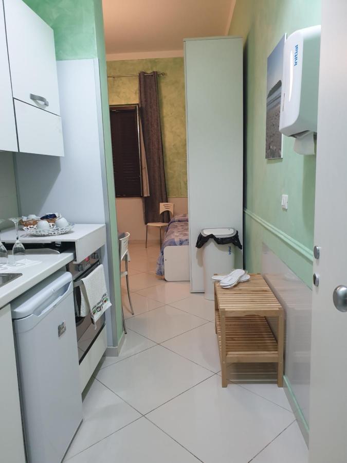 Al Porticciolo Bed & Breakfast Salerno Eksteriør bilde